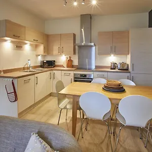 4 Bluebridge Court York